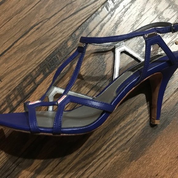 WHBM Royal Blue Heels - Picture 4 of 7